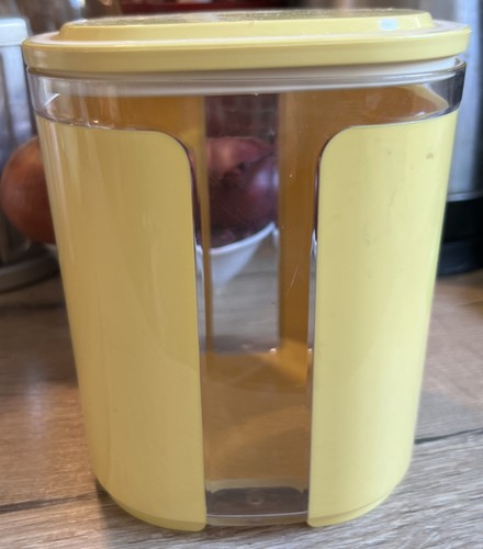 Tupperware aromadose skyline - tupperware,